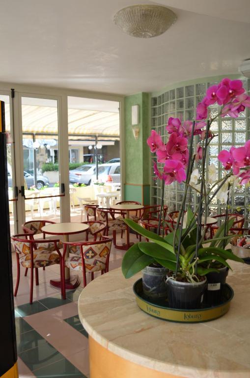 Hotel Aiglon Rimini Zewnętrze zdjęcie