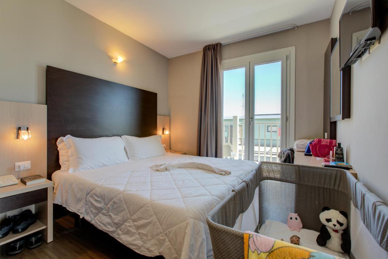 Hotel Aiglon Rimini Zewnętrze zdjęcie