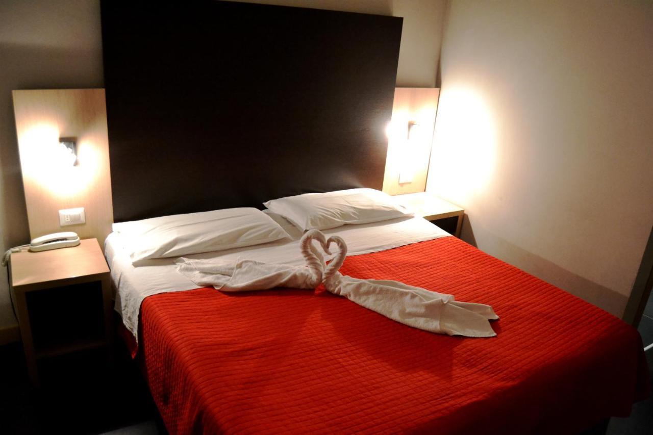 Hotel Aiglon Rimini Zewnętrze zdjęcie