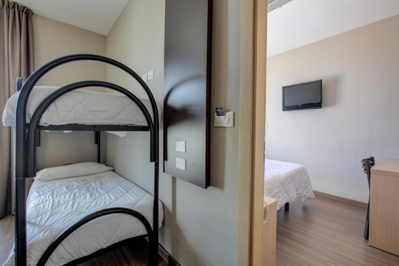 Hotel Aiglon Rimini Zewnętrze zdjęcie