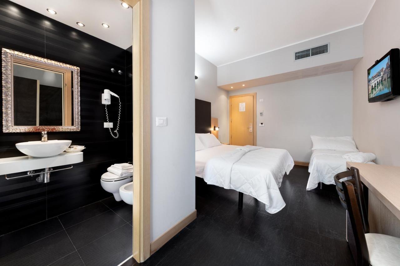 Hotel Aiglon Rimini Zewnętrze zdjęcie